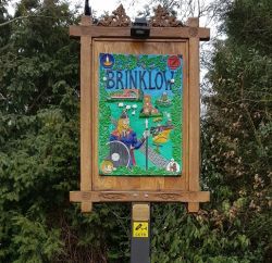 00Town Sign